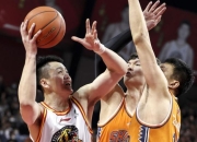 关于吉林男篮遭逆转败，士气低迷，备战迅速的信息