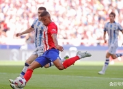 连胜终结！西班牙队足球赛事中意外终止连败的简单介绍