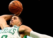 塔图姆三巨头联手，命运悬念得分突破，全明星入选冲击季后赛！的简单介绍