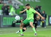 沃尔夫斯堡队员汇聚力量，保持胜利势头